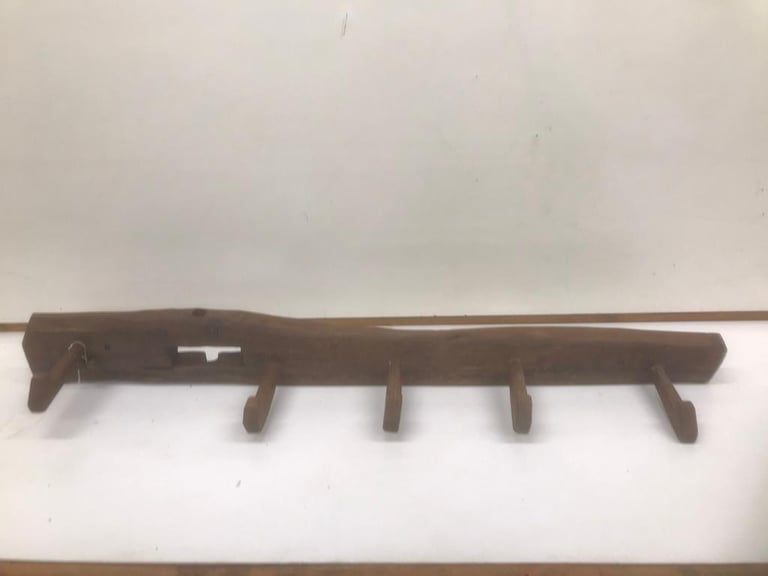 OAK COAT RACK