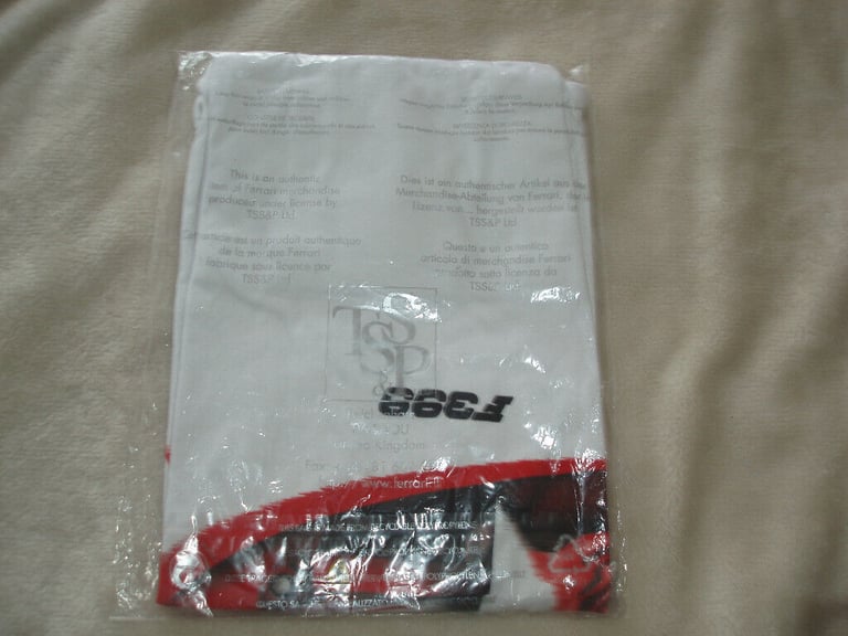 ferrari tee shirt medium 