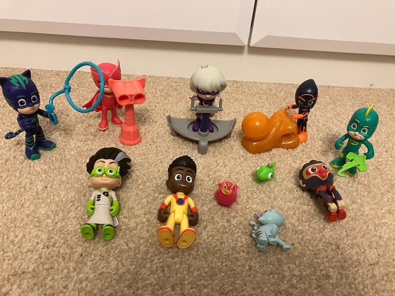 PJ masks Deluxe Figure Play set
