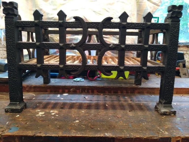 Fire  Basket (Solid Fuel)