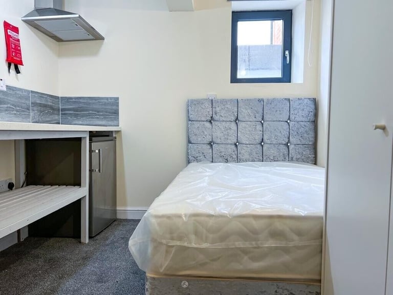 Brand new Studio Flats 2024/2025 with all Bills included - Albany - From £125 per month