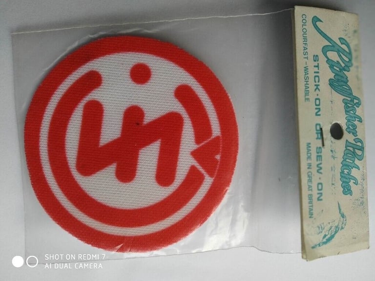LEEDS UNITED MOTIF Sew On or Glue on Badge Patches Appliques