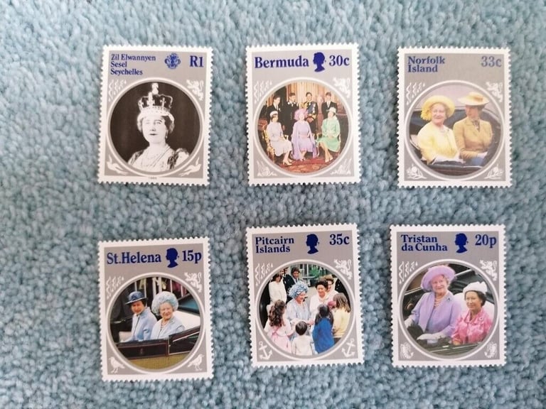 COLLECTION OF 98 FIRST DAY COVERS FROM 1969 TO 1981