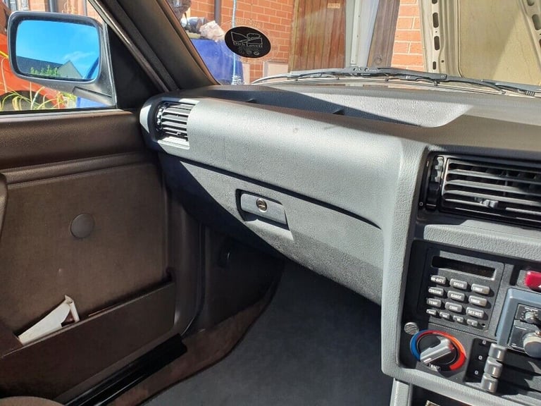 Bmw E30 325I 