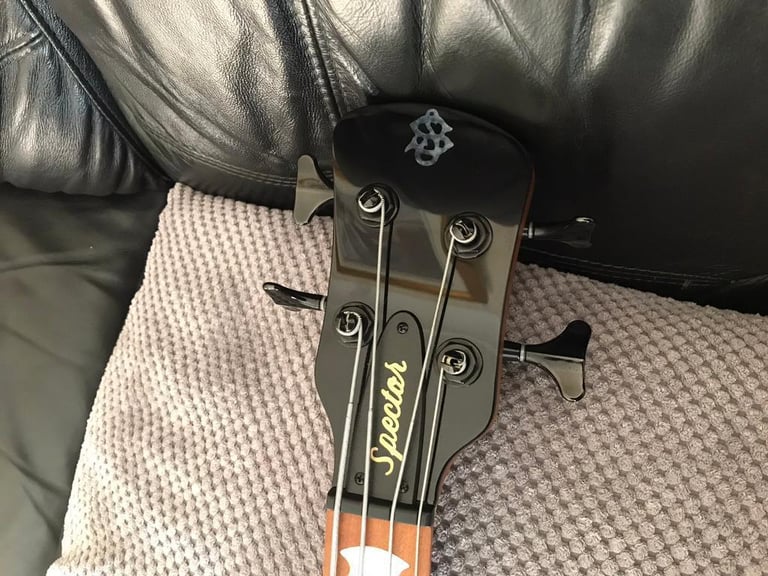 Spector Euro Bolt-on superb condition w s/locks - metallic blue gloss 