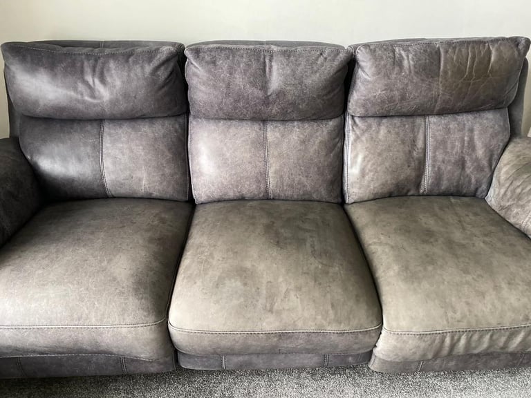 Reclining 3+2 seater sofa