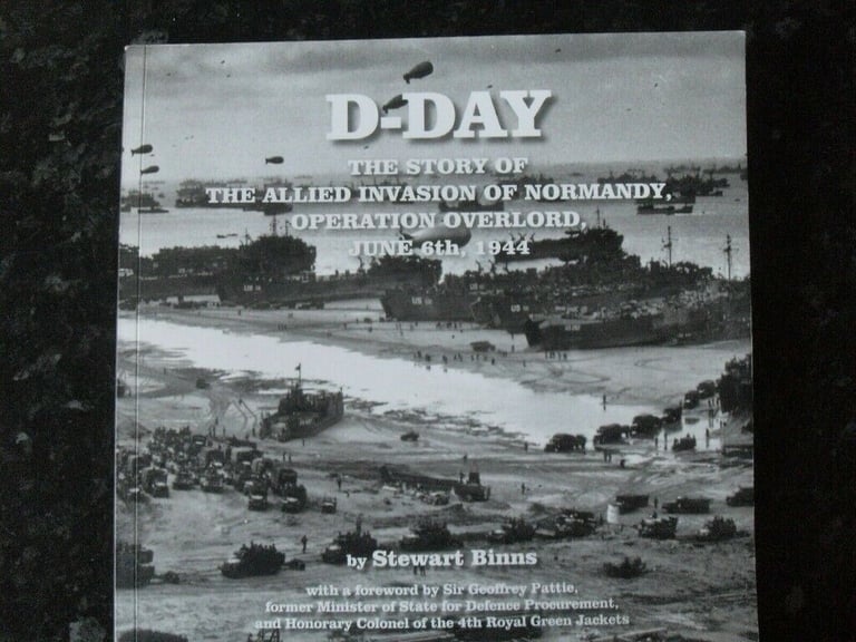 image for D-DAY BOOK STUART BINNS VGC
