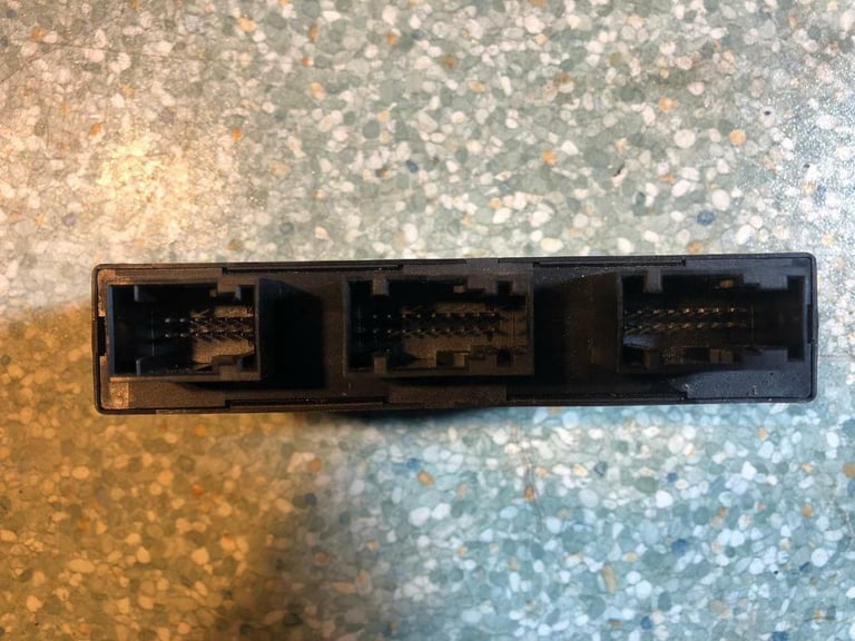 BMW E60, E61, E65, E70, E90 Telematic Bluetooth Control Module