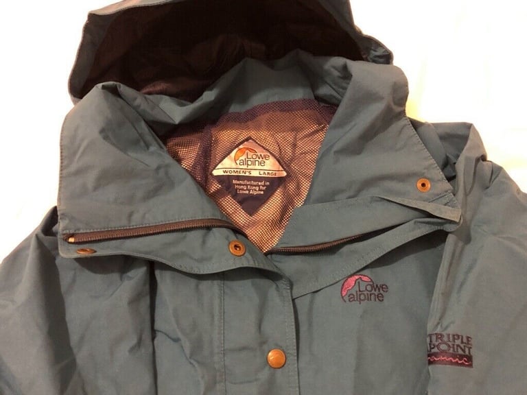 Lowe Alpine.     Ladies Water Proof Jacket.