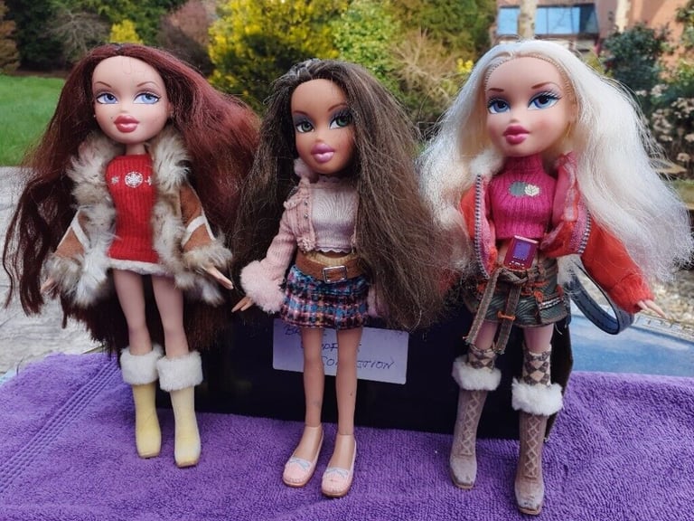 RARE Bratz Trio of Campfire Dolls from 2005 with CLOE, PHOEBE & YASMIN