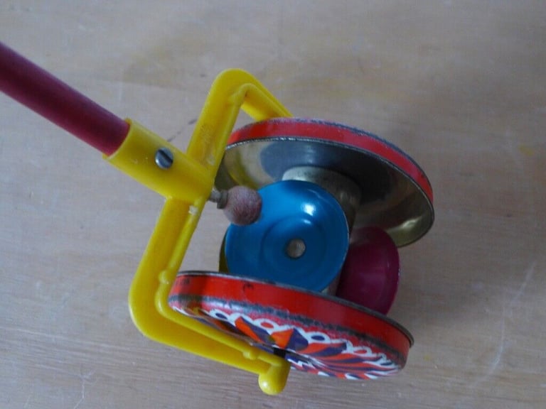image for Collectable/collectible 1950s1960s vintage toy: a pull-along push-along musical tin toy.