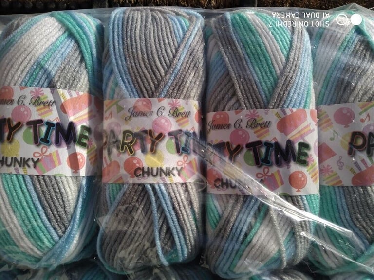 WENDY PETER PAN 3PLY KNITTING WOOL YARN 5X50 GRAM BALLS 5 VARIOUS COLOURS NEW