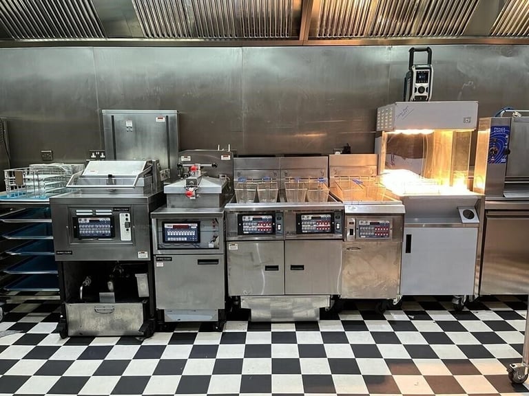 Henny Penny Fried Chicken Shop Equipment 5 X Items Package Set Deal FREE UK Delivery Included
