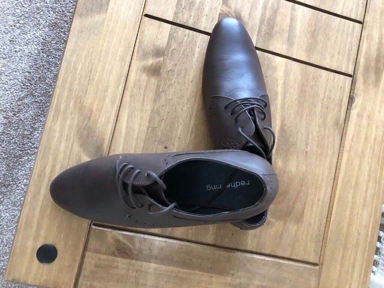 image for Redherring Chocolate, Battle Saddle Brogues (Shoes) odd UK size 8/9