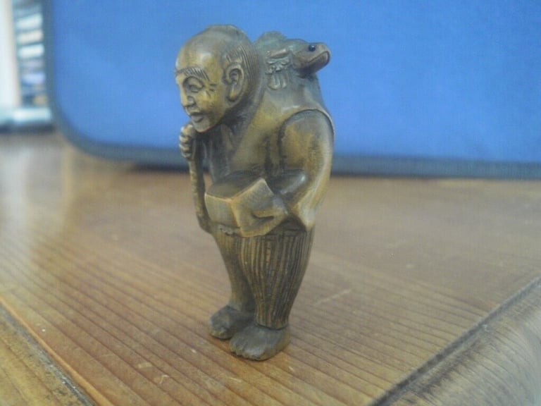 Netsuke hand carved wooden collectable ornament over 260 to choose from