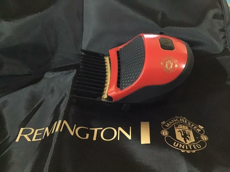 image for NEW LIMITED EDITION REMINGTON MANCHESTER UNITED QUICKCUT HAIR CLIPPERS 