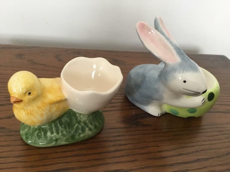 image for 2 NOVELTY EGG CUPS