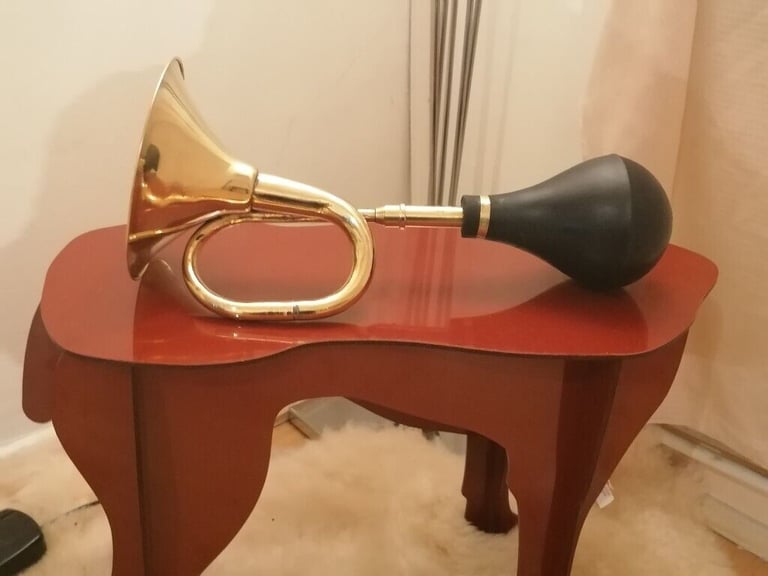 image for Antique 1930's BRASS TRUMPET CAR HORN HOOTER. Automobillia Collectible. 