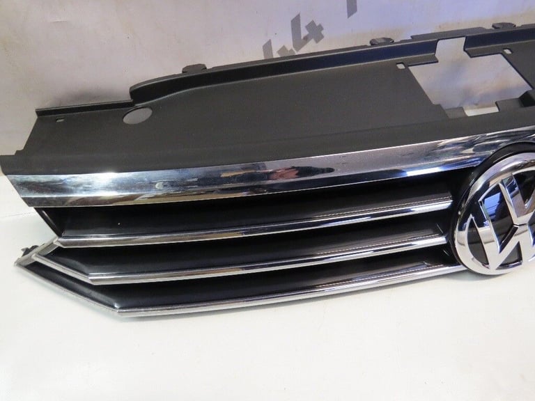 VW PASSAT B8 FRONT GRILL GENUINE PART XENON VERSION 2015-ON 3G0 853 653