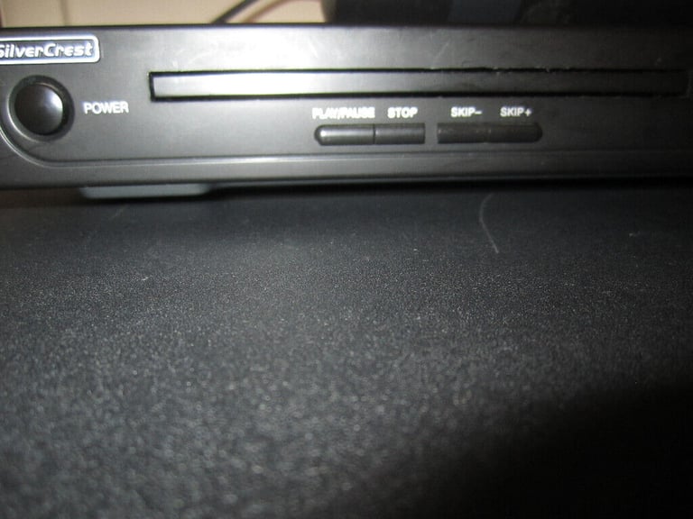 silver crest dvd player kh6519 (DVD PLAYER FAULTY) NO REMOTE CONTROL
