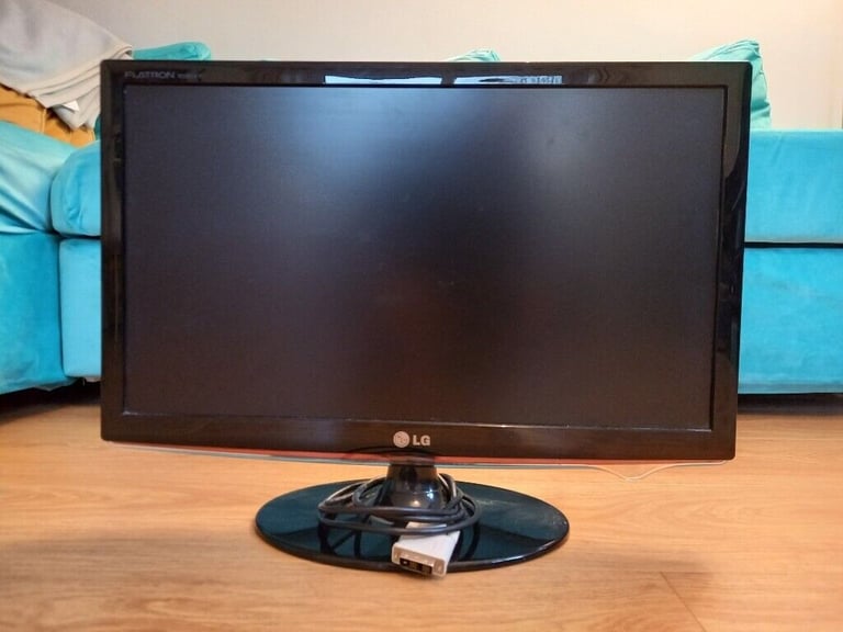 LG Monitor W2261VP 54,6 cm
