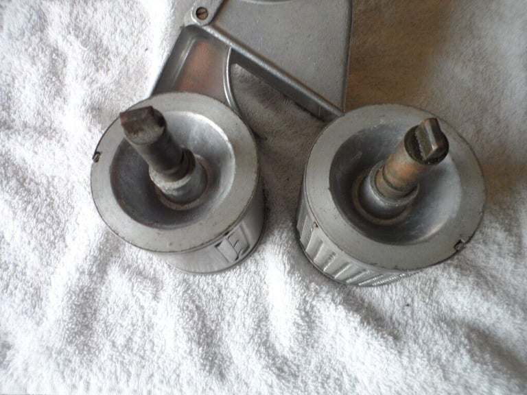 vintage kenwood chef a700 slicer/cutter