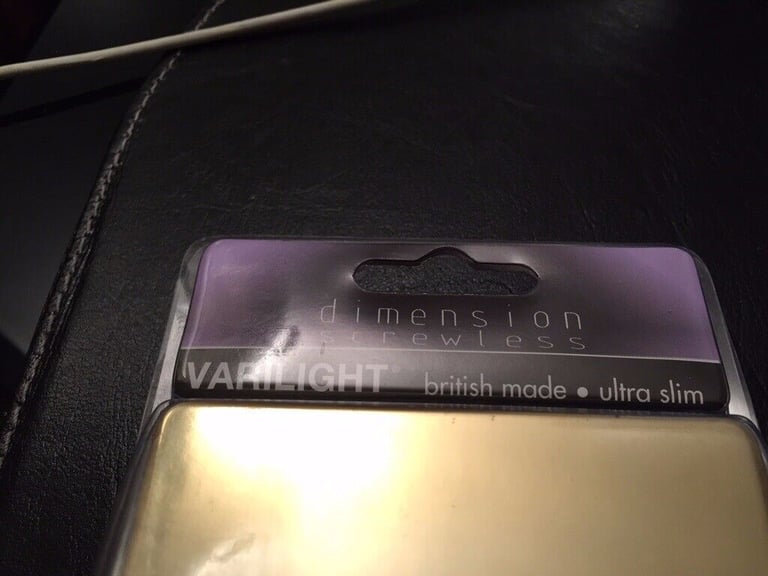 Varilight 13A Switched Fused Spur