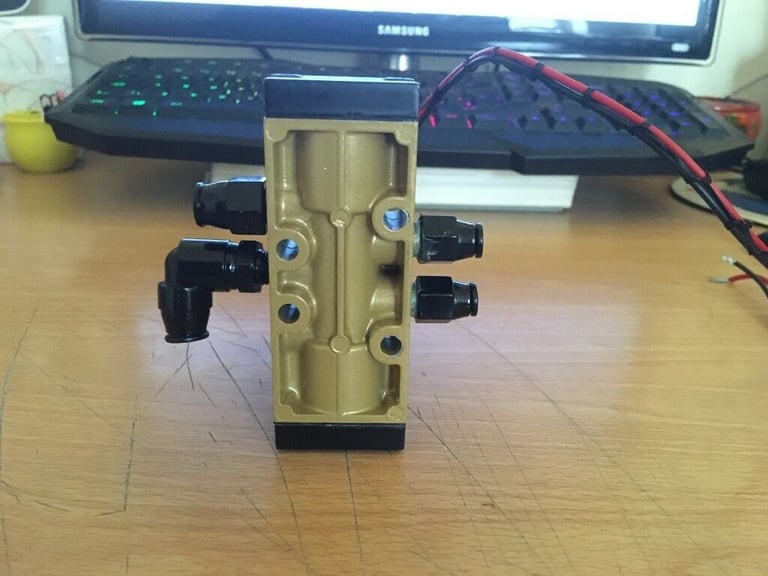 Lang VS13/51 220V (5/2) Pneumatic Solenoid Valve