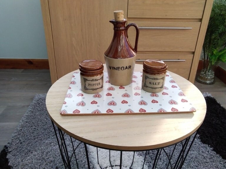 Stoneware set