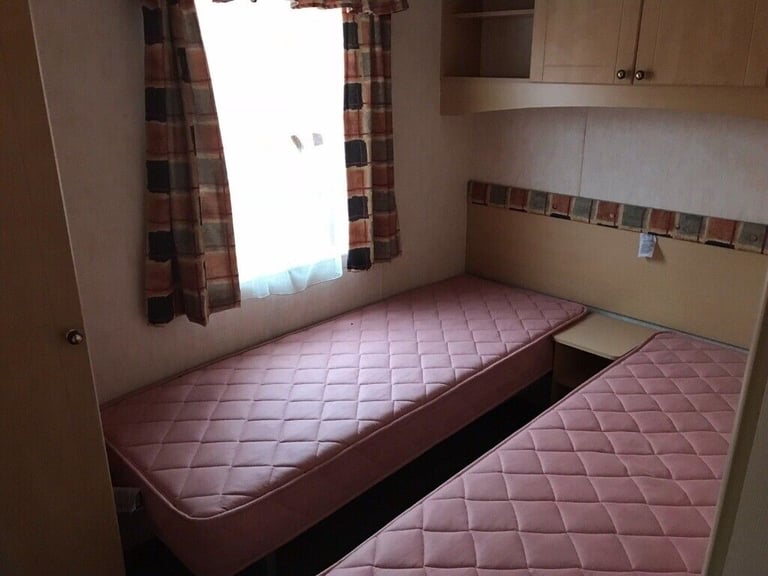 SUNRISE Caravan!  SEAVIEW, CntrlHtng, Trimingham Cromer Norfolk, Mundesley/NorfolkBroads