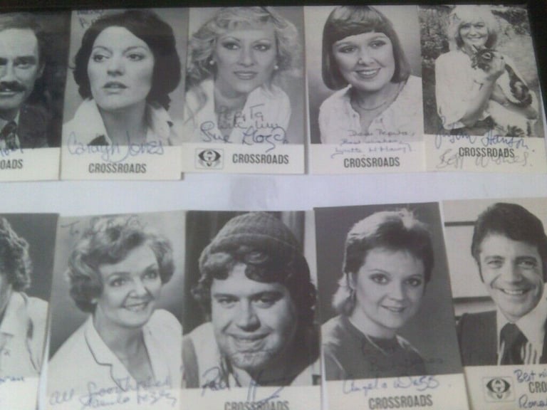 10 MIXED CROSSROADS  TV SHOW  SIGNED PHOTOS   ALL PRE PRINTED  FRAMED