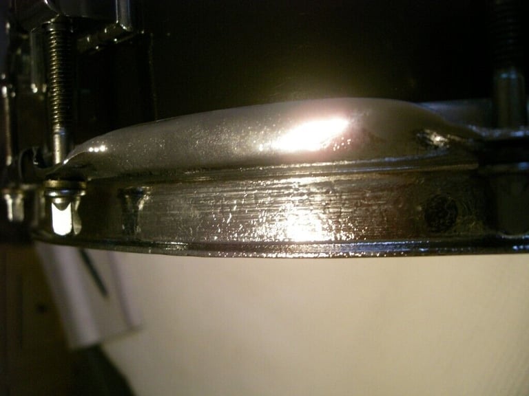 Ludwig 484 Coliseum maple snare drum  14 x 8 - Chicago-'79/'82 - 12 lugs  Black Cortex