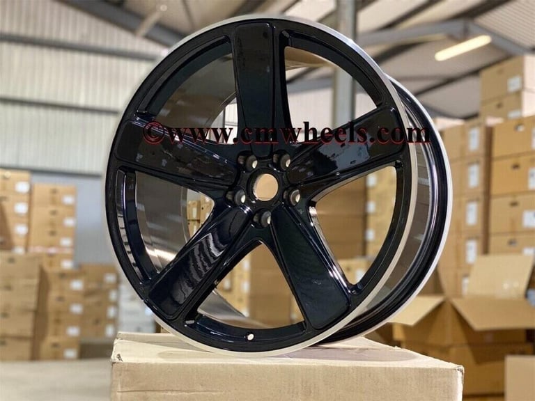 21″ Inch Porsche Macan 2 Style Wheels Gloss black polished lip 5x112 66.6