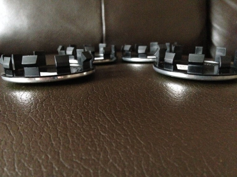New Mini apple green wheel hub centres set of 4