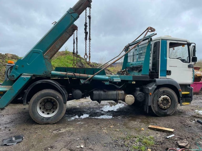 18 skips included with the prices