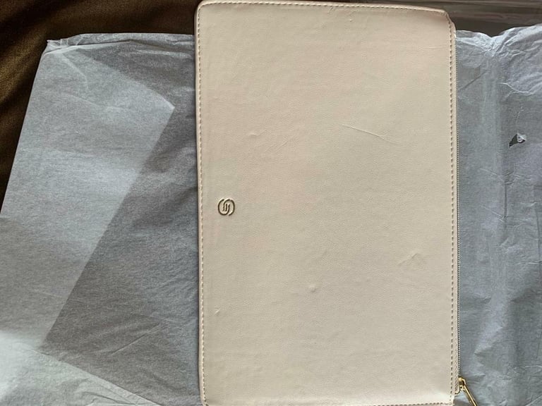 Elie Saab pouch