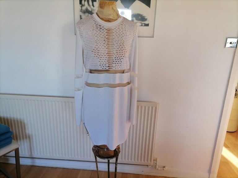 ALEXANDER WANG Limited Edition H&M Perforated / Mesh Mini Dress. Long Sleeve. White. Size : S 