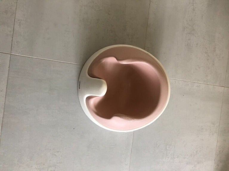 Mamas & papas snug seat and tray