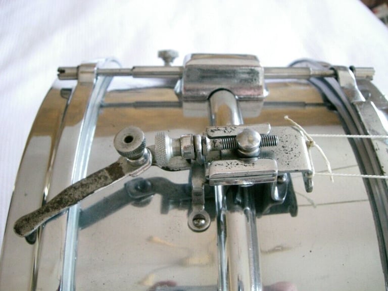 Unbranded Vintage NOB snare drum 14 x 6 1/2 - 1930s - Beverley Standard?