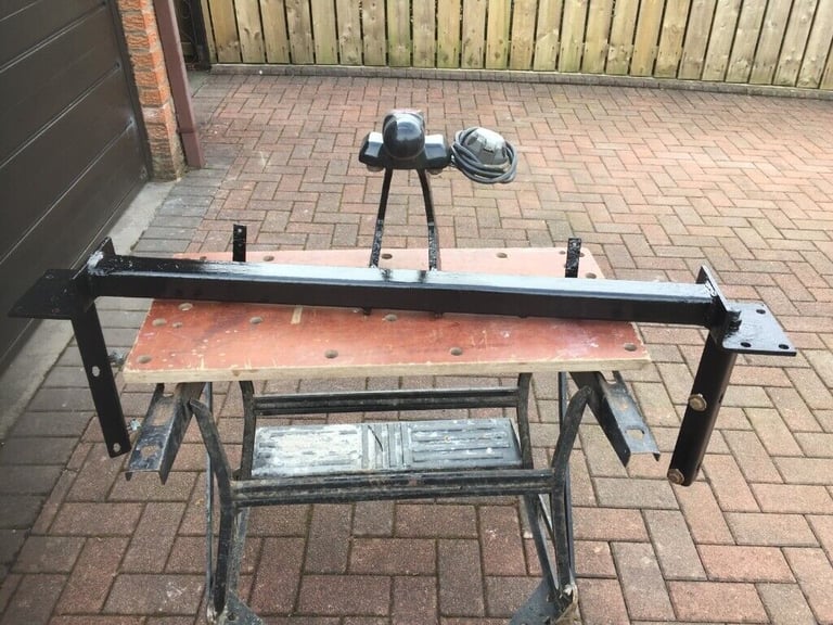 Vauxhall Astra Estate - Witter towbar and electrics