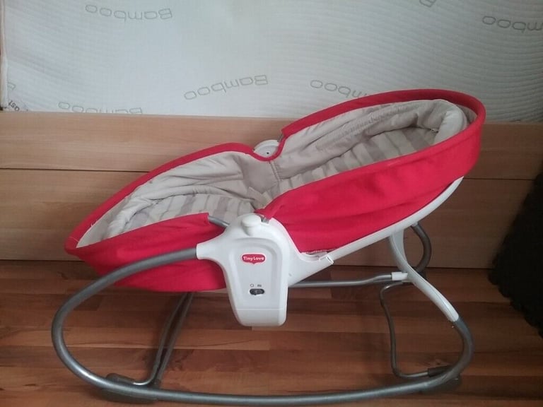 3-in-1 Rocker Napper - Red