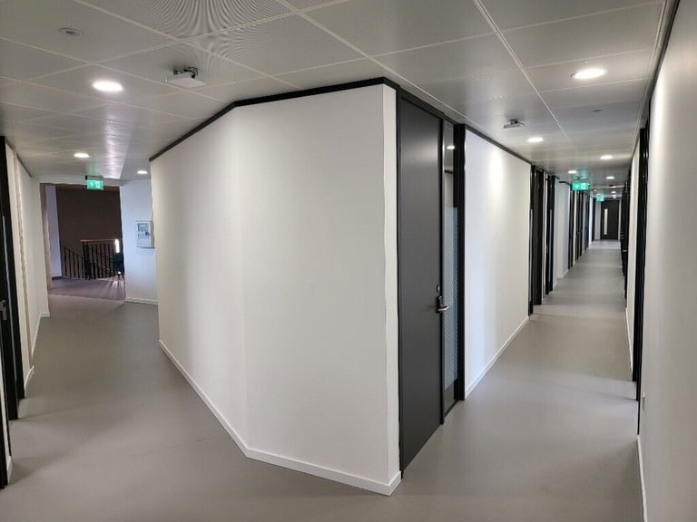 London – N4 3FU, Beautifully designed office space for 3 people in Spaces Finsbury Park
