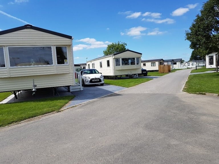 image for Flamingo Land Caravan With Decking For Hire