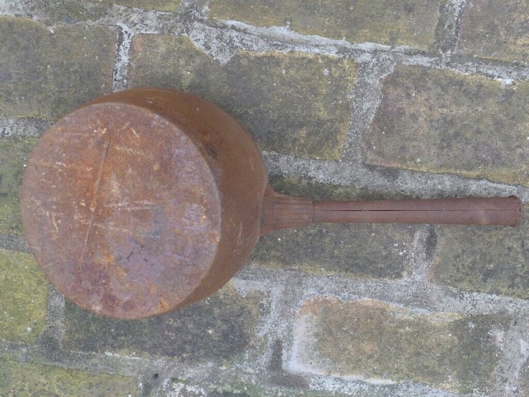 Vintage antique Cast-Iron Cooking Pot Saucepan Cauldron.