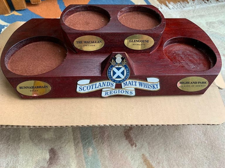 Bottle Stand for Scotland’s Malts