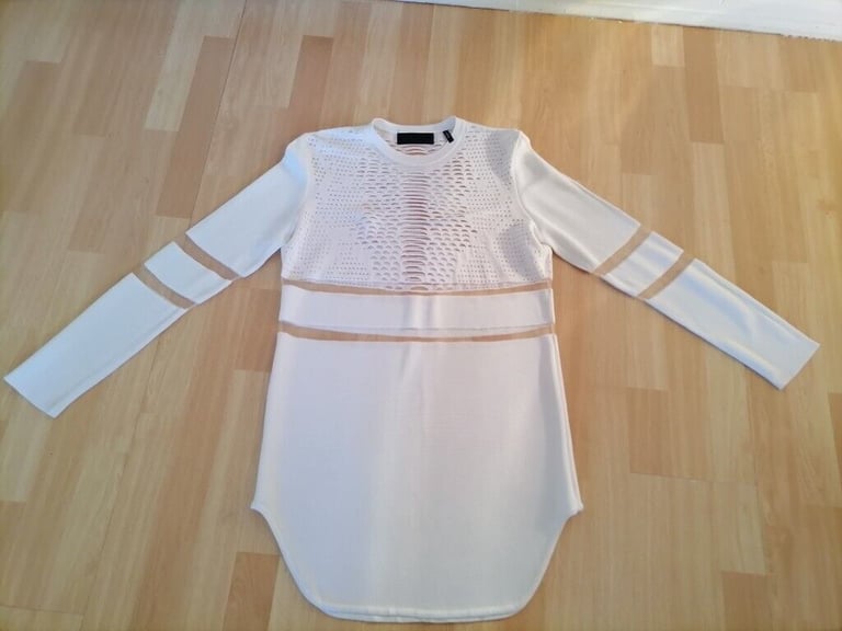 ALEXANDER WANG Limited Edition H&M Perforated / Mesh Mini Dress. Long Sleeve. White. Size : S 