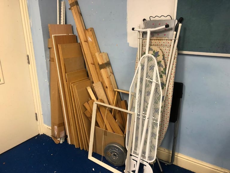Bundle furniture /cloths and shoes