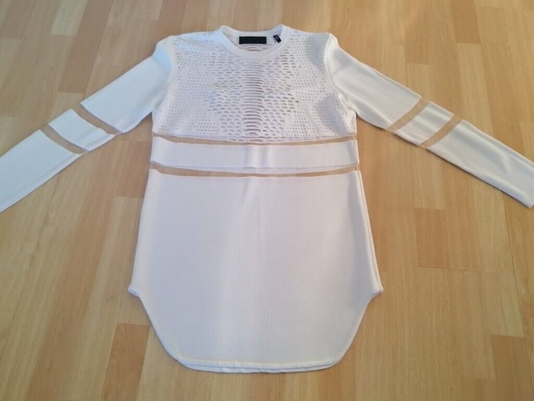 ALEXANDER WANG Limited Edition H&M Perforated / Mesh Mini Dress. Long Sleeve. White. Size : S 