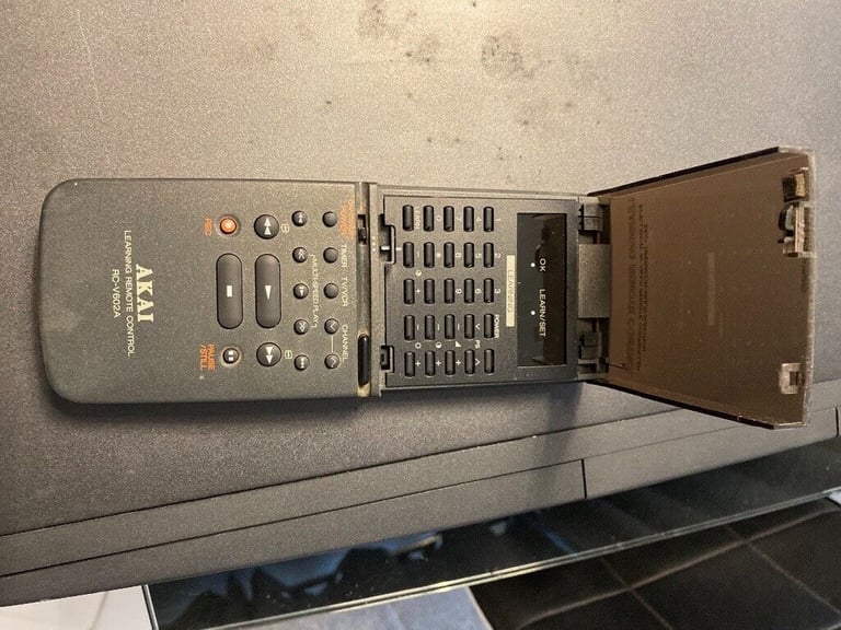 Akai VSF600EK