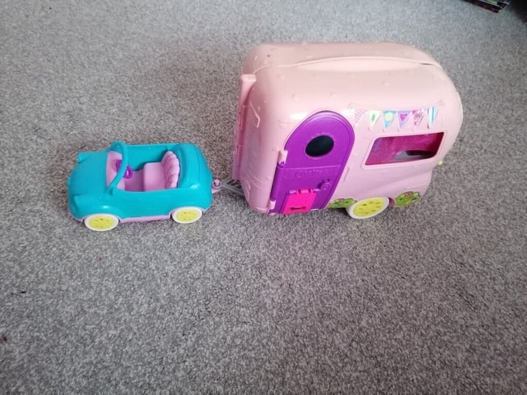 Barbie Chelsea camper van and car